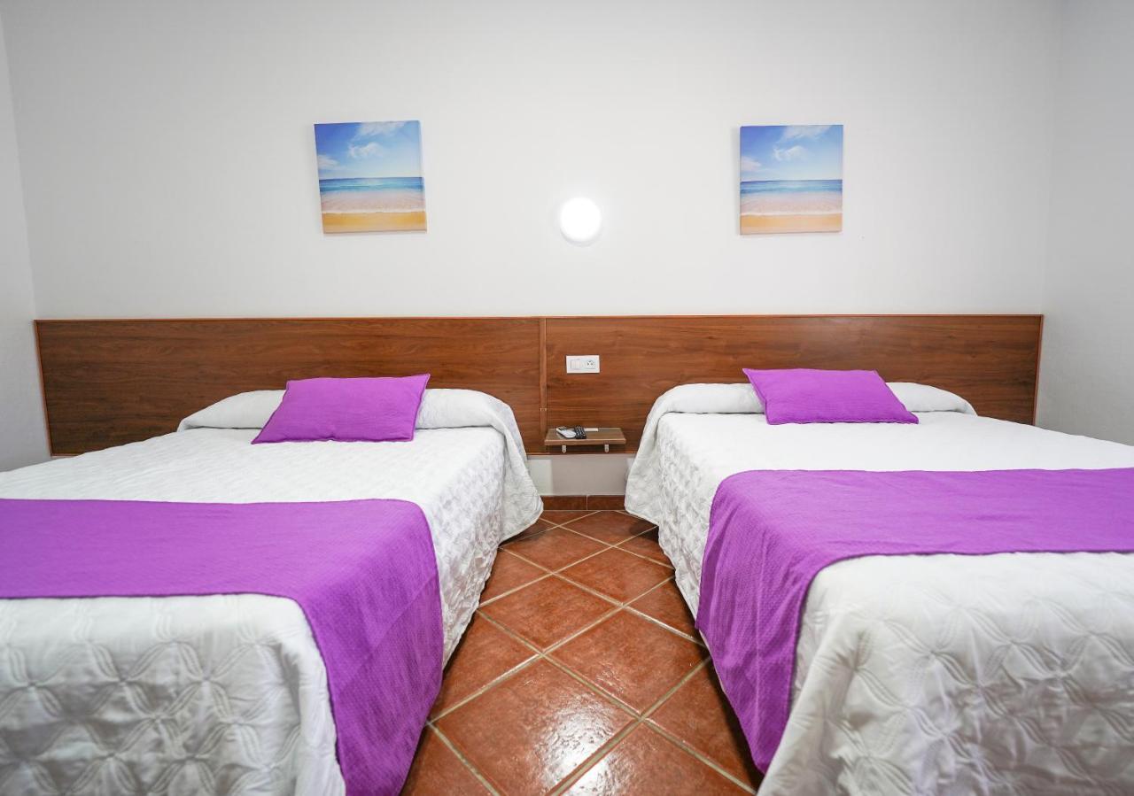 Hostal Los Mellizos Conil De La Frontera Extérieur photo