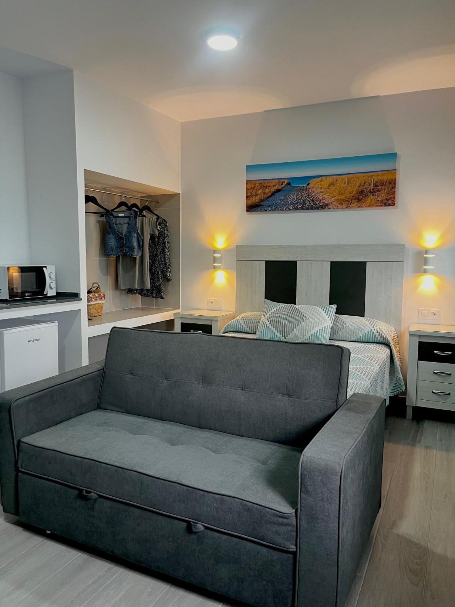 Hostal Los Mellizos Conil De La Frontera Extérieur photo