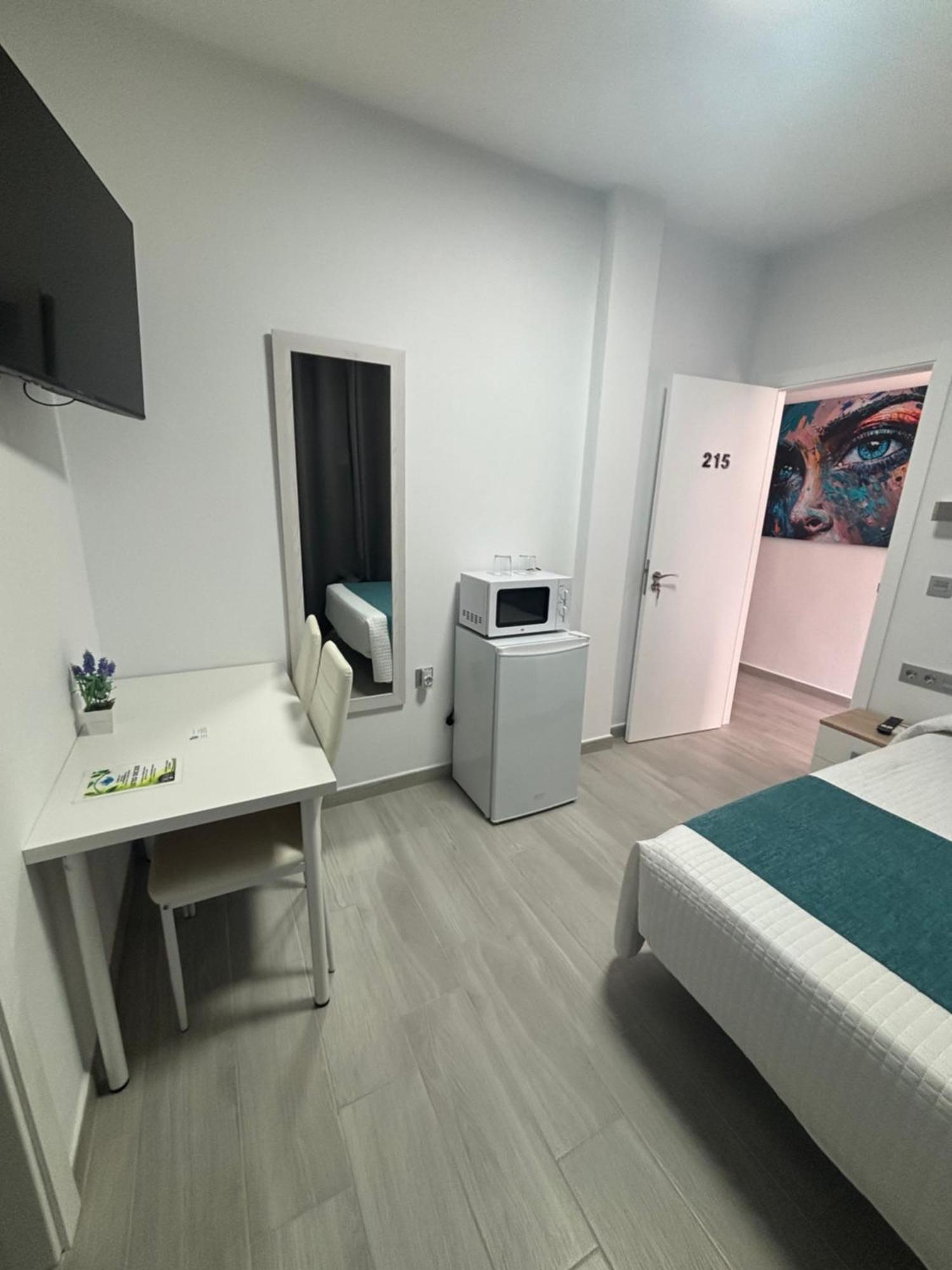 Hostal Los Mellizos Conil De La Frontera Extérieur photo