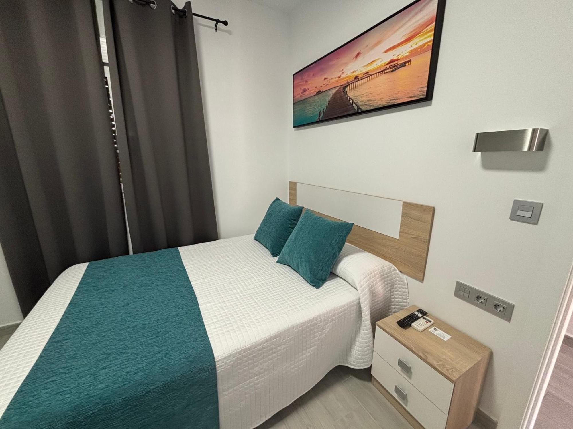 Hostal Los Mellizos Conil De La Frontera Extérieur photo